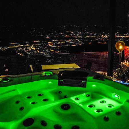 Vista Langhe - Cerratohouses グアレーネ エクステリア 写真