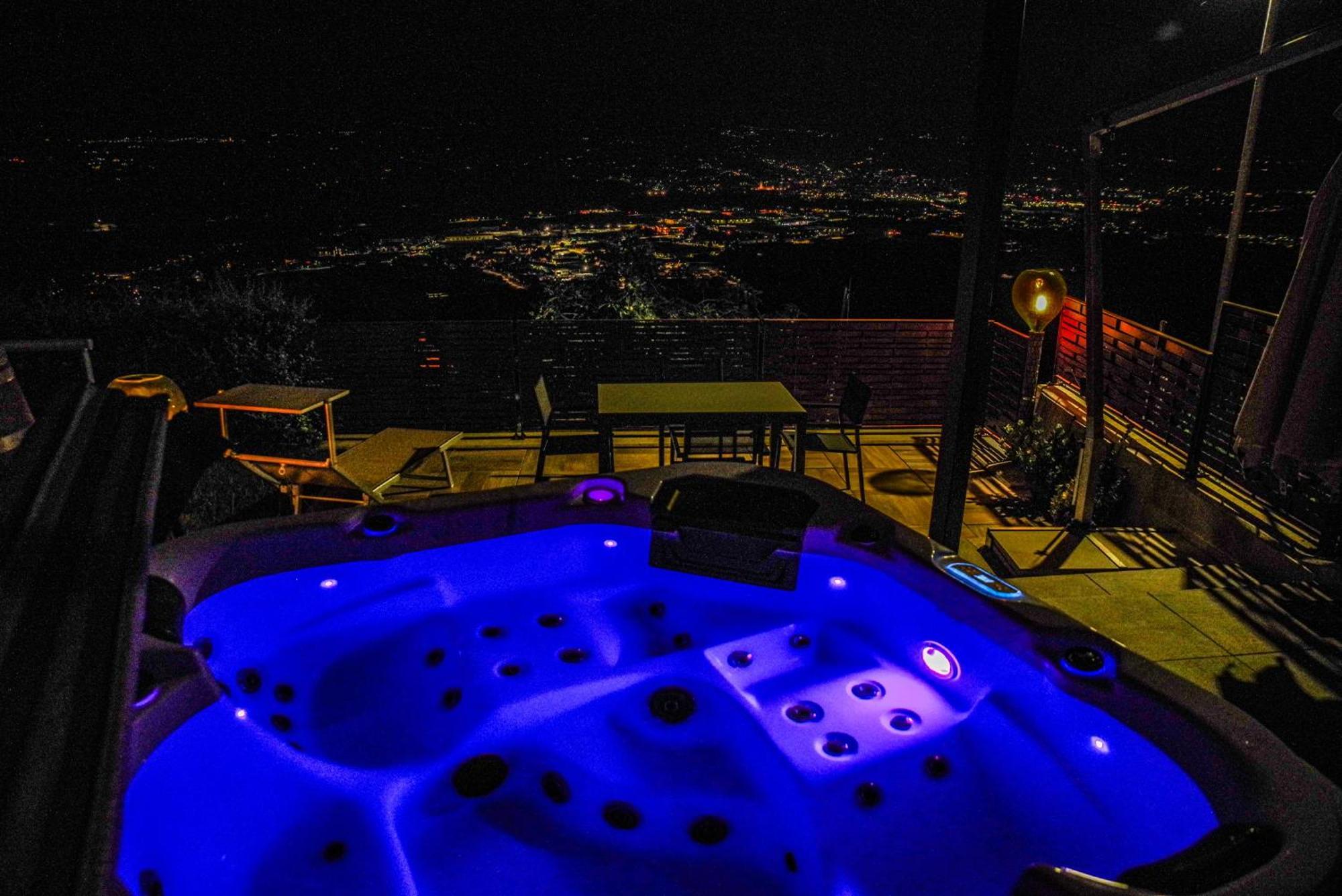Vista Langhe - Cerratohouses グアレーネ エクステリア 写真