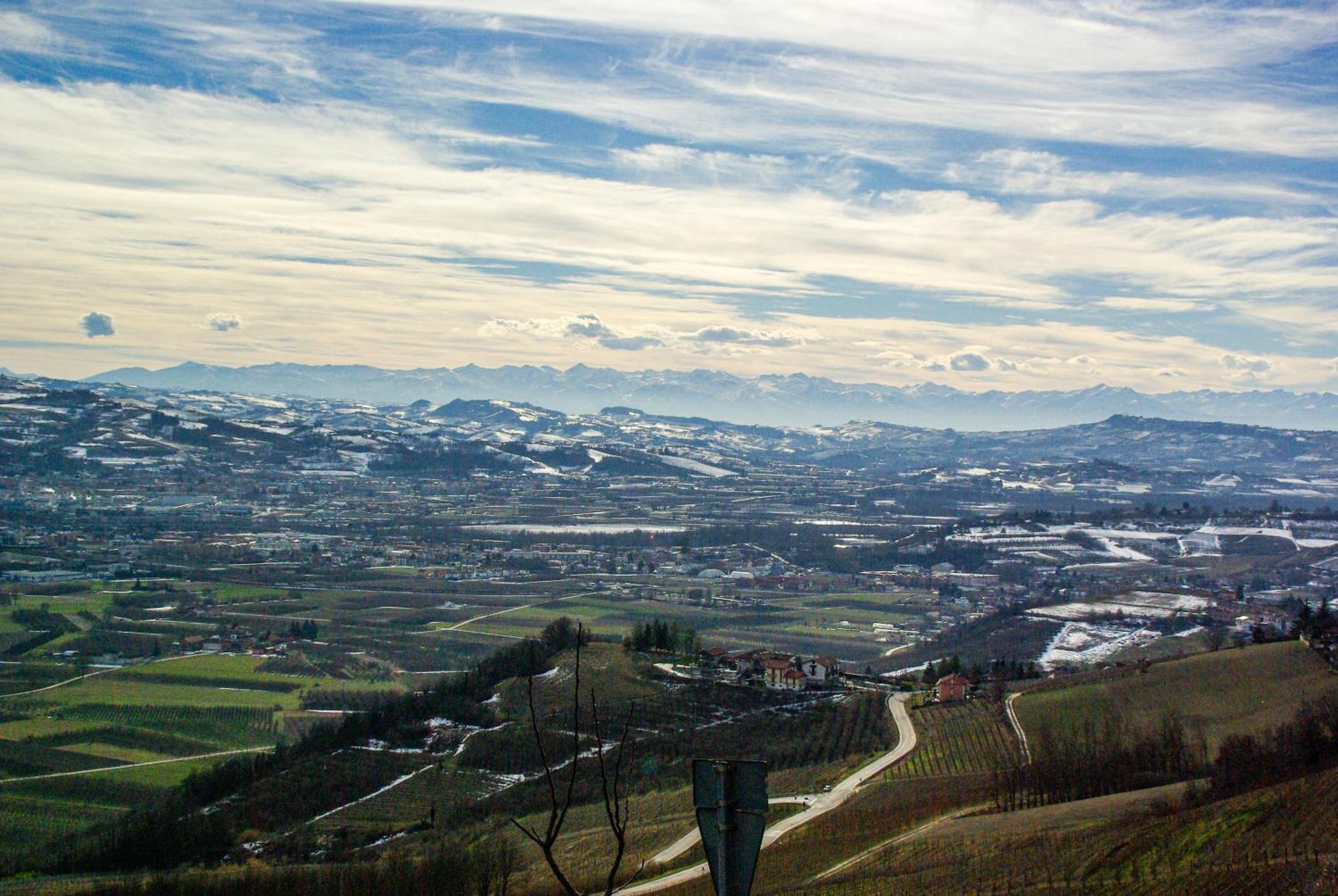 Vista Langhe - Cerratohouses グアレーネ エクステリア 写真